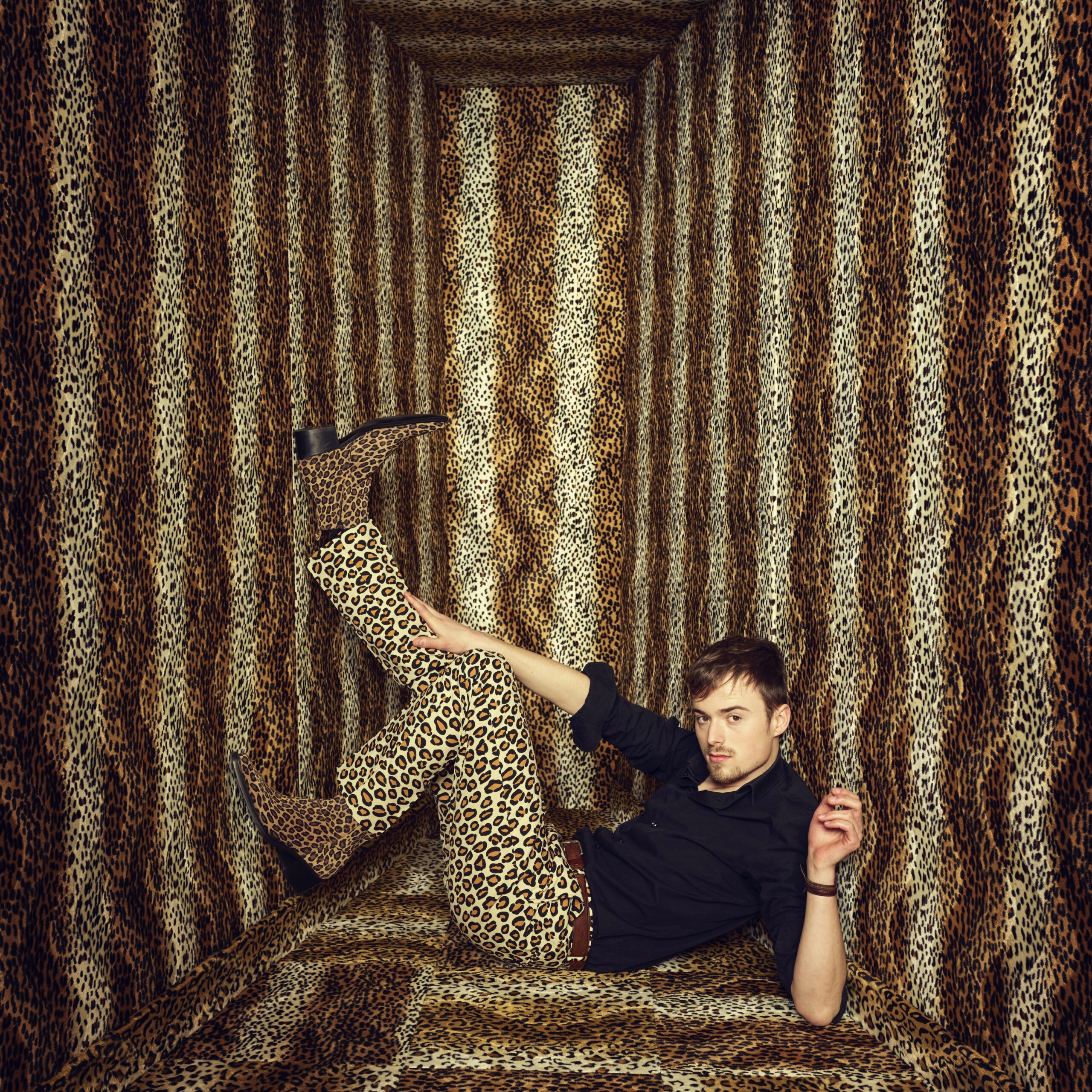 Theater… Waar het licht aan blijft, ook als het buiten dooft!